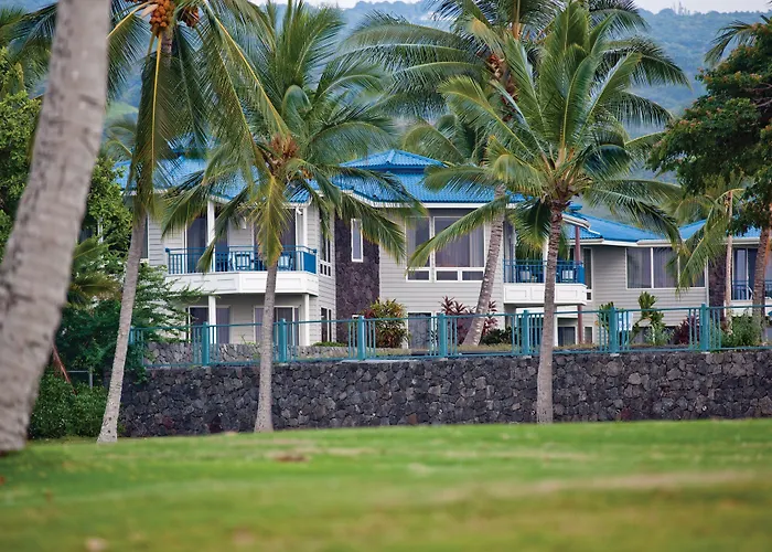 Holua Resort